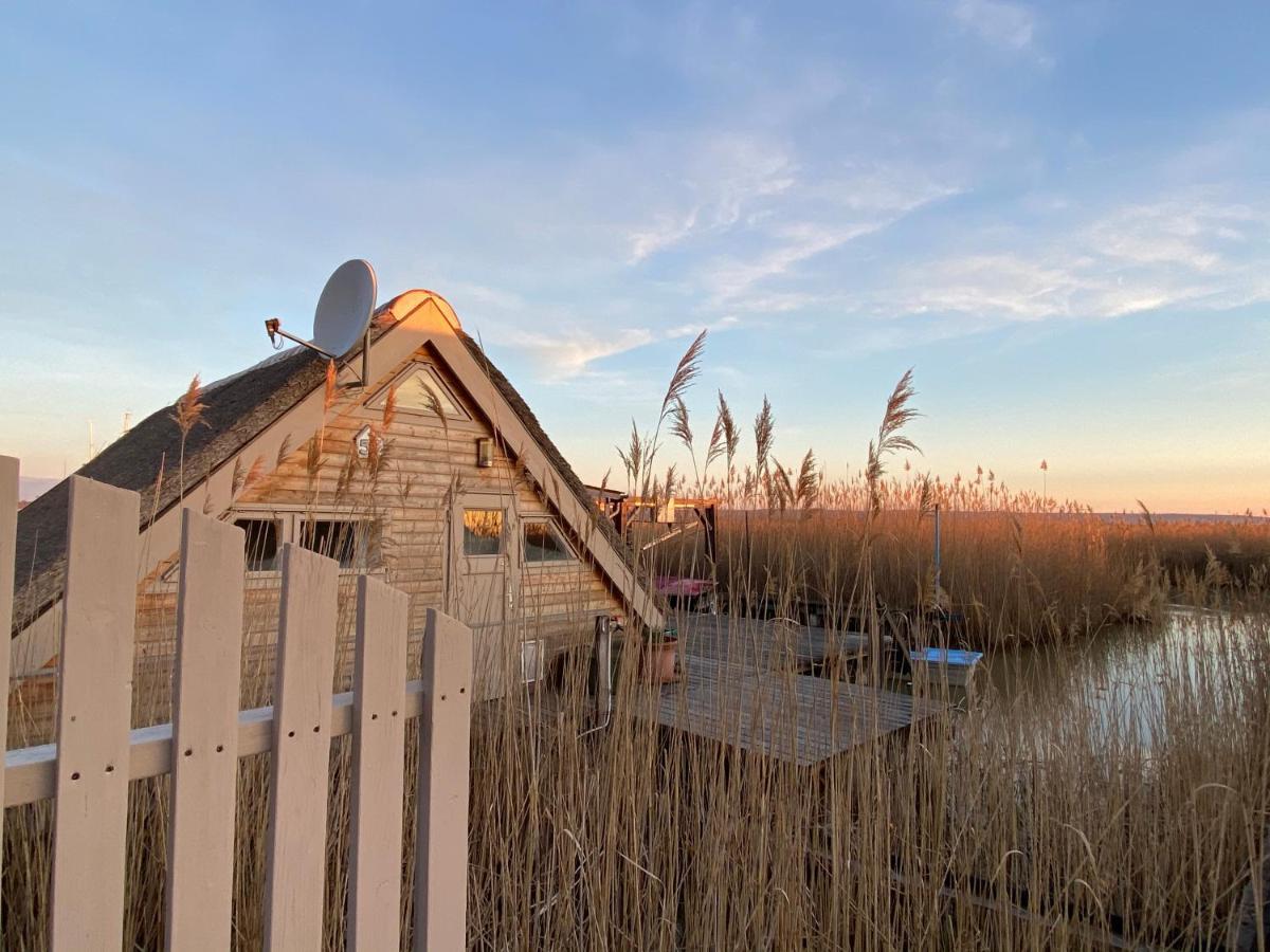 Pfahlbau Neusiedlersee - Waterfront - Erste Reihe Rust Exterior foto